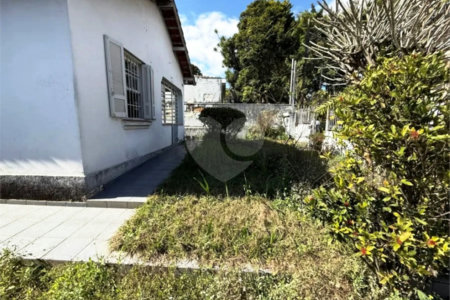 Sobrado à venda com 3 quartos, sendo 1 suíte, em Campo Grande, São Paulo, SP