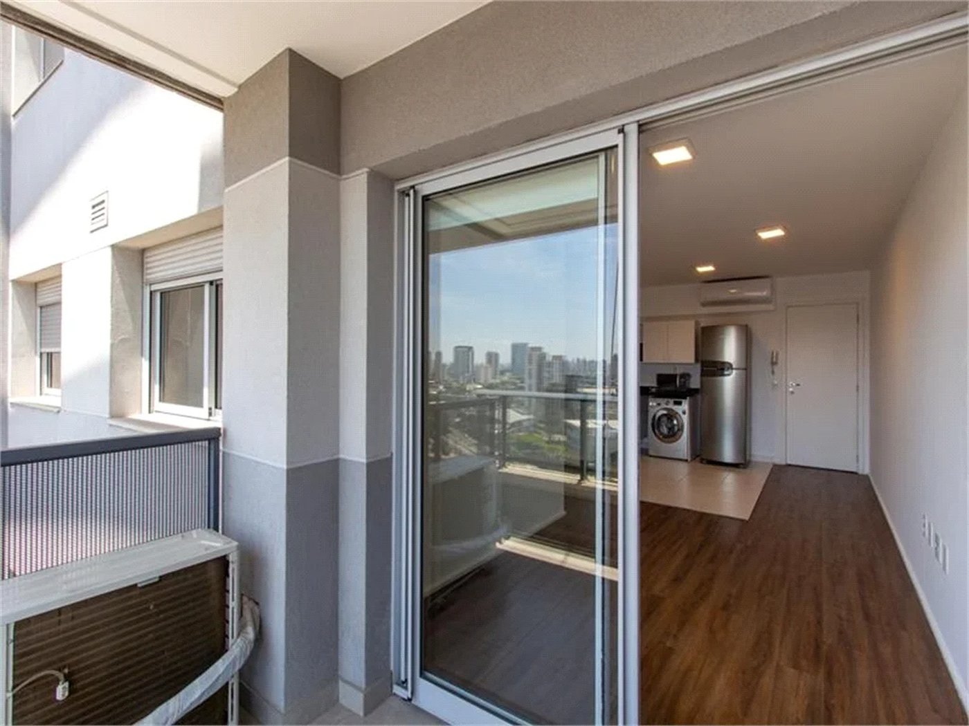 Apartamento à venda ou para alugar com 2 quartos, sendo 1 suíte,  em Água Branca, São Paulo, SP