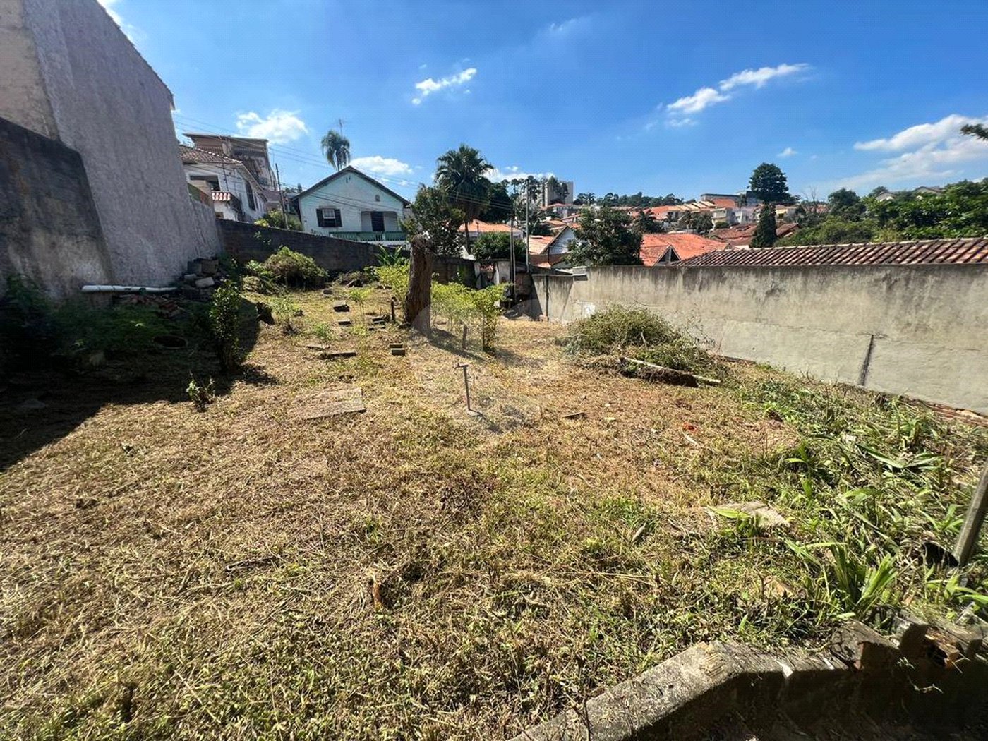 Terreno à venda em Horto, São Paulo, SP
