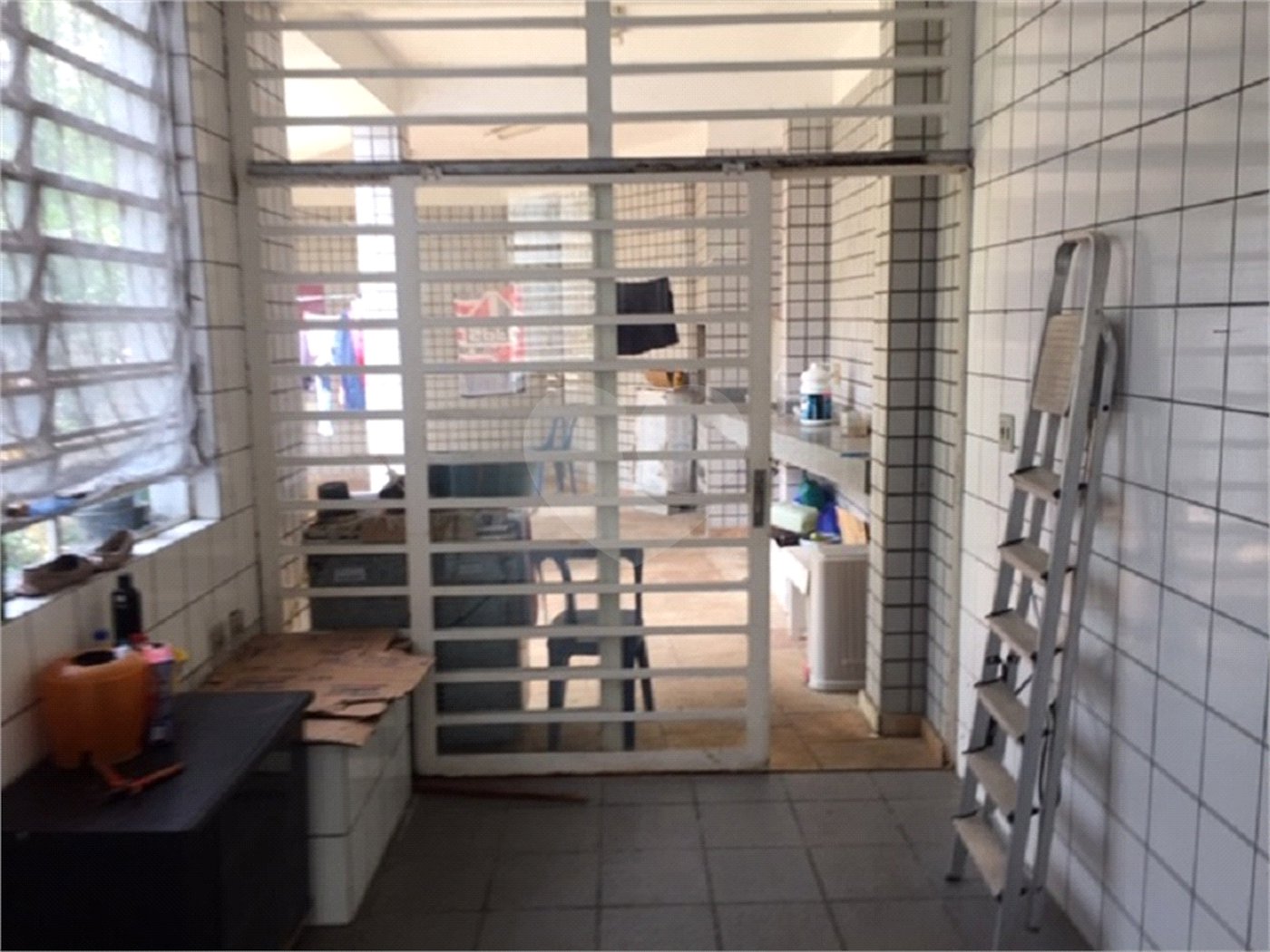 Sobrado à venda com 5 quartos, sendo 2 suítes,  em Tremembé, São Paulo, SP