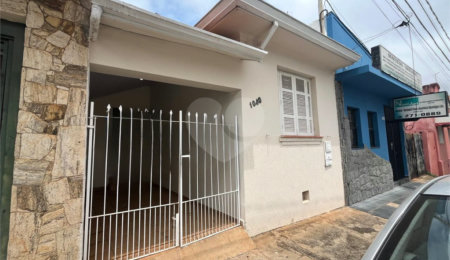 Casa à venda com 2 quartos no Centro, Itapetininga, SP