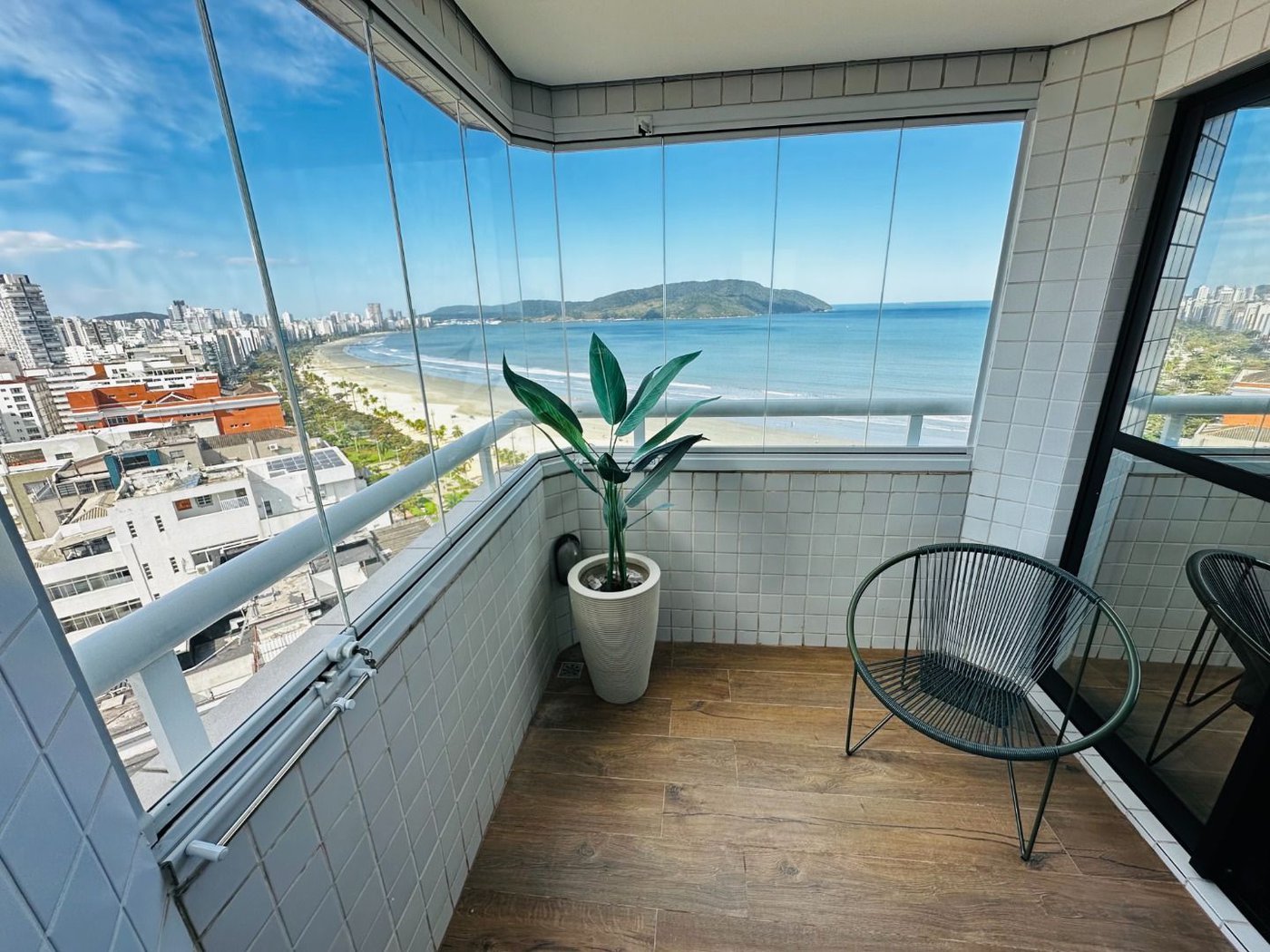 Flat com 1 dormitório para alugar, 43 m² por R$ 7.500,00/mês - Boqueirão - Santos/SP