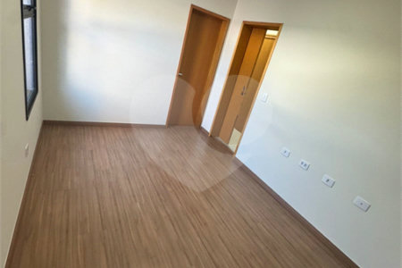 Casa Térrea à venda com 4 suítes em Jardim dos Pinheiros, Atibaia, SP