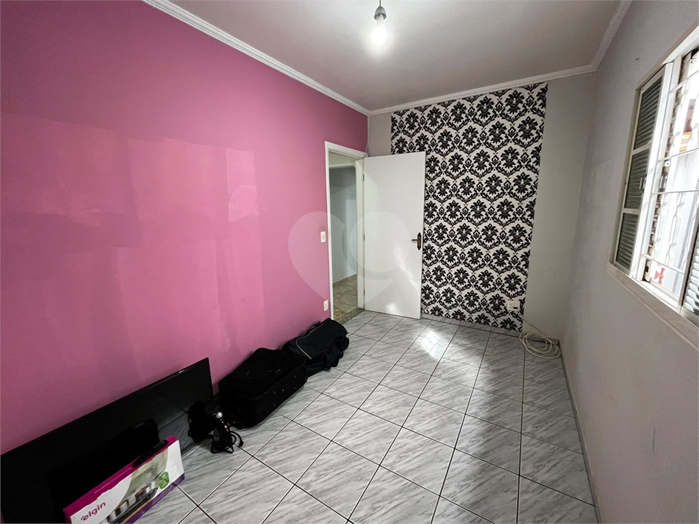 Casa à venda com 3 quartos, sendo 2 suítes, em Vila Regina, Itapetininga, SP