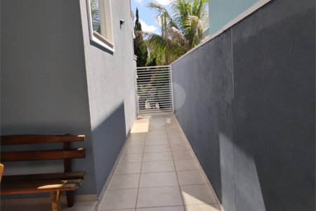 Casa à venda com 3 quartos, sendo 1 suíte, no condomínio Ibi Aram 1, Itupeva - SP