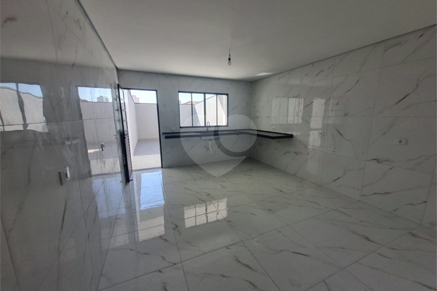 Sobrado à venda com 3 quartos, sendo 1 suíte, em Vila Bonilha, São Paulo, SP
