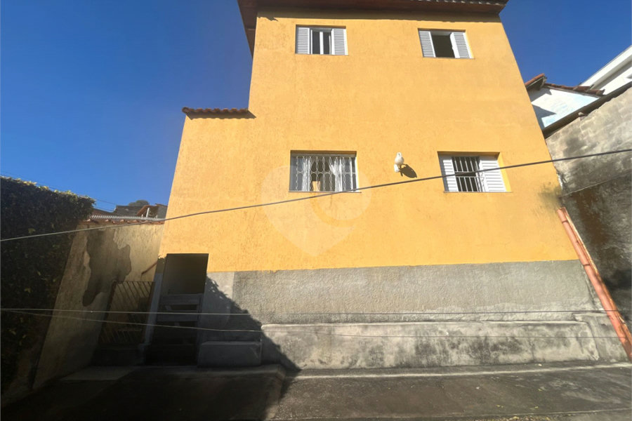 Sobrado à venda com 7 quartos, sendo 1 suíte, em Tremembé, São Paulo, SP