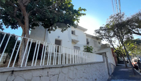 Sobrado à venda com 3 quartos, sendo 1 suíte,  em Santana, São Paulo, SP