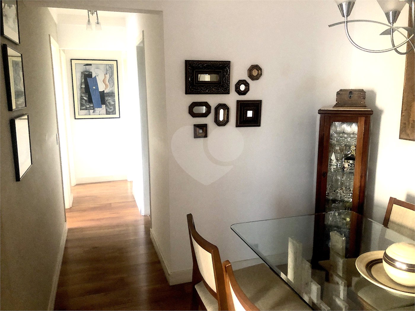Apartamento à venda com 3 quartos, sendo 1 suíte, em Jardim América, São Paulo, SP