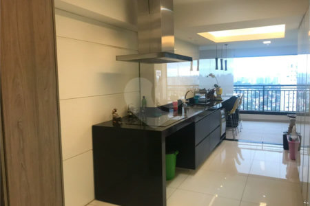 Apartamento para alugar com 3 suítes em Jardim Marajoara, São Paulo, SP