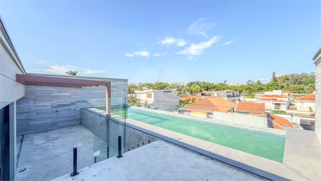 Casa à venda com 4 suítes no condomínio Teviot, São Paulo - SP
