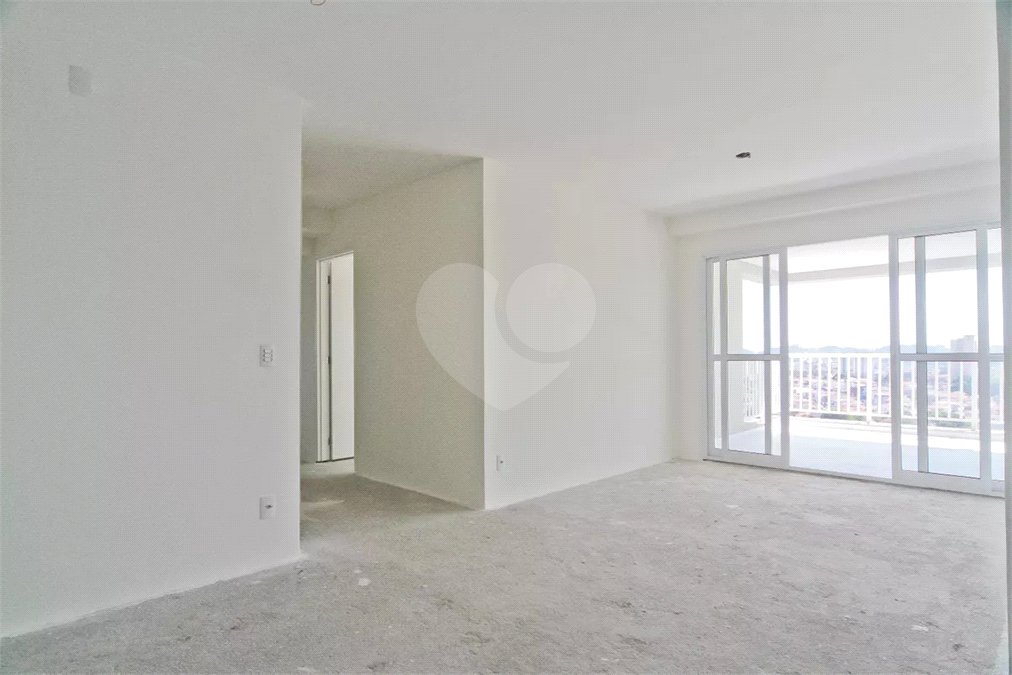 Apartamento à venda com 2 quartos, sendo 1 suíte, em Parque São Domingos, São Paulo, SP