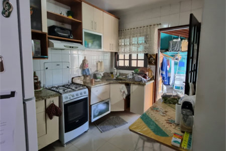 Sobrado à venda com 2 quartos em Jardim do Papai, Guarulhos, SP