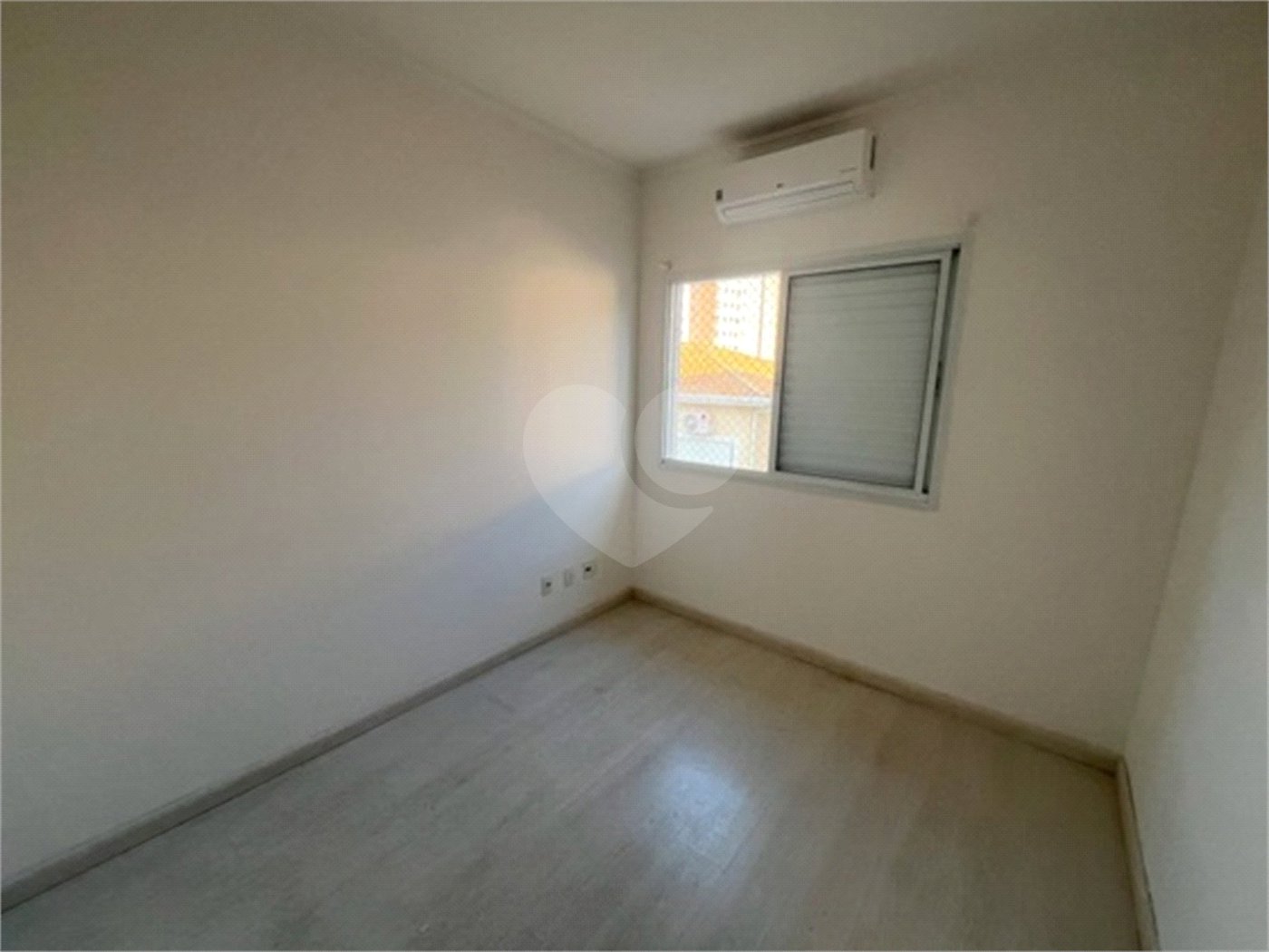 Casa à venda com 3 quartos, sendo 1 suíte,  no condomínio Buonna Vitta, Jundiaí - SP