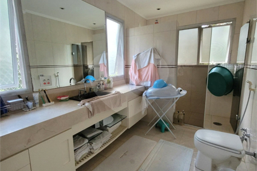 Casa à venda com 3 suítes no condomínio Alpes da Cantareira, Mairiporã - SP