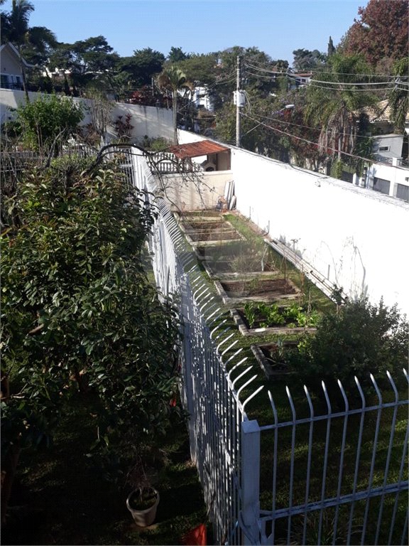 Casa à venda ou para alugar com 5 suítes em Jardim Leonor, São Paulo, SP