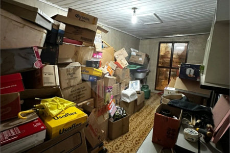 Sobrado à venda com 6 quartos, sendo 1 suíte, no Centro, Ponta Porã, MS