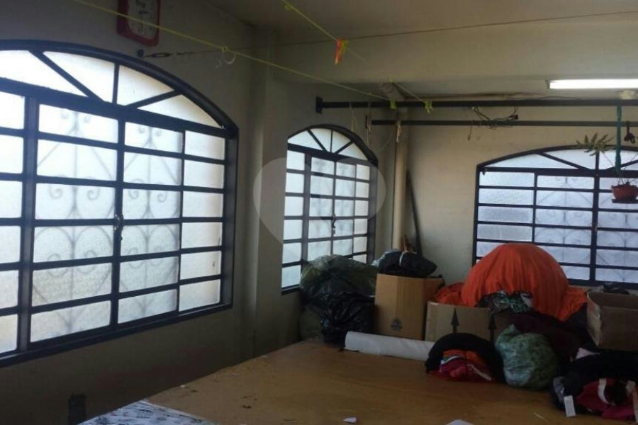 Sobrado à venda com 5 quartos, sendo 3 suítes, em Tremembé, São Paulo, SP