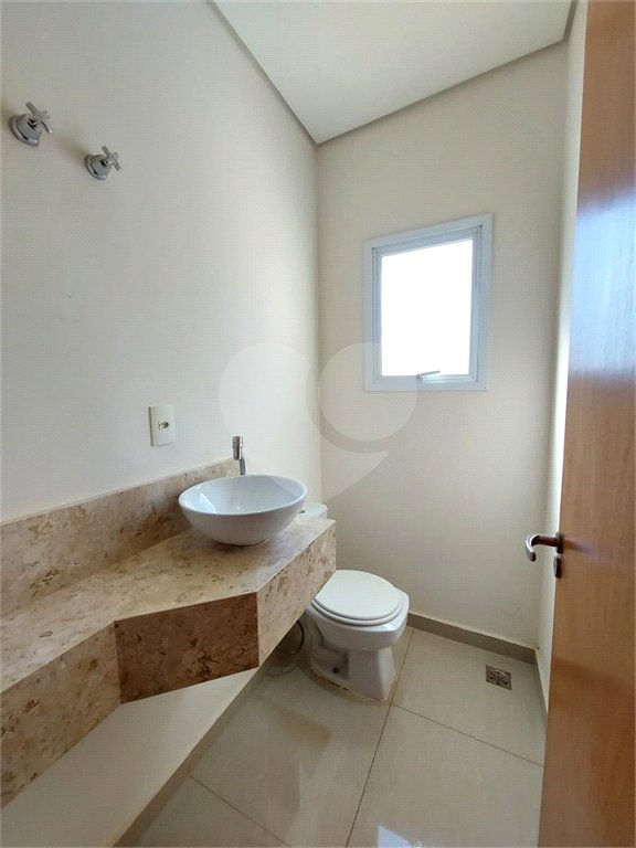 Casa à venda com 3 suítes no condomínio Villaggio Di Napoli Valinhos, Valinhos - SP