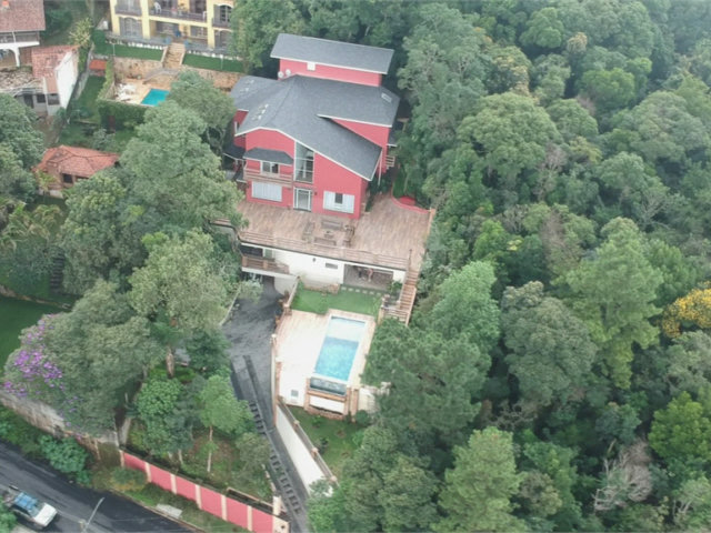 Casa à venda com 6 suítes em Serra da Cantareira, Mairiporã, SP