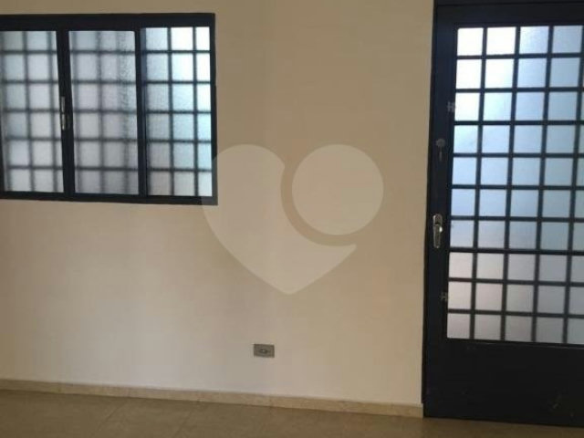 Sobrado à venda com 4 quartos, sendo 2 suítes,  em Água Fria, São Paulo, SP