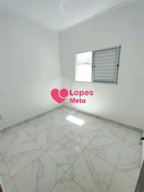 Casa à venda com 2 quartos, sendo 1 suíte, em Residencial Estoril, Taubaté, SP