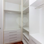 Casa à venda com 4 quartos, sendo 2 suítes, no condomínio Stephanie, São Paulo - SP