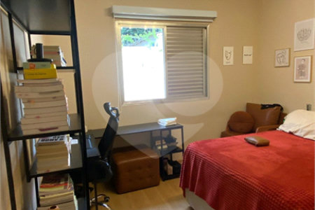 Sobrado à venda com 3 quartos, sendo 2 suítes,  em Jardim Brasil (zona Sul), São Paulo, SP