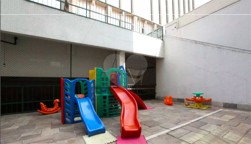 Apartamento à venda com 3 quartos, sendo 1 suíte, em Itaim Bibi, São Paulo, SP