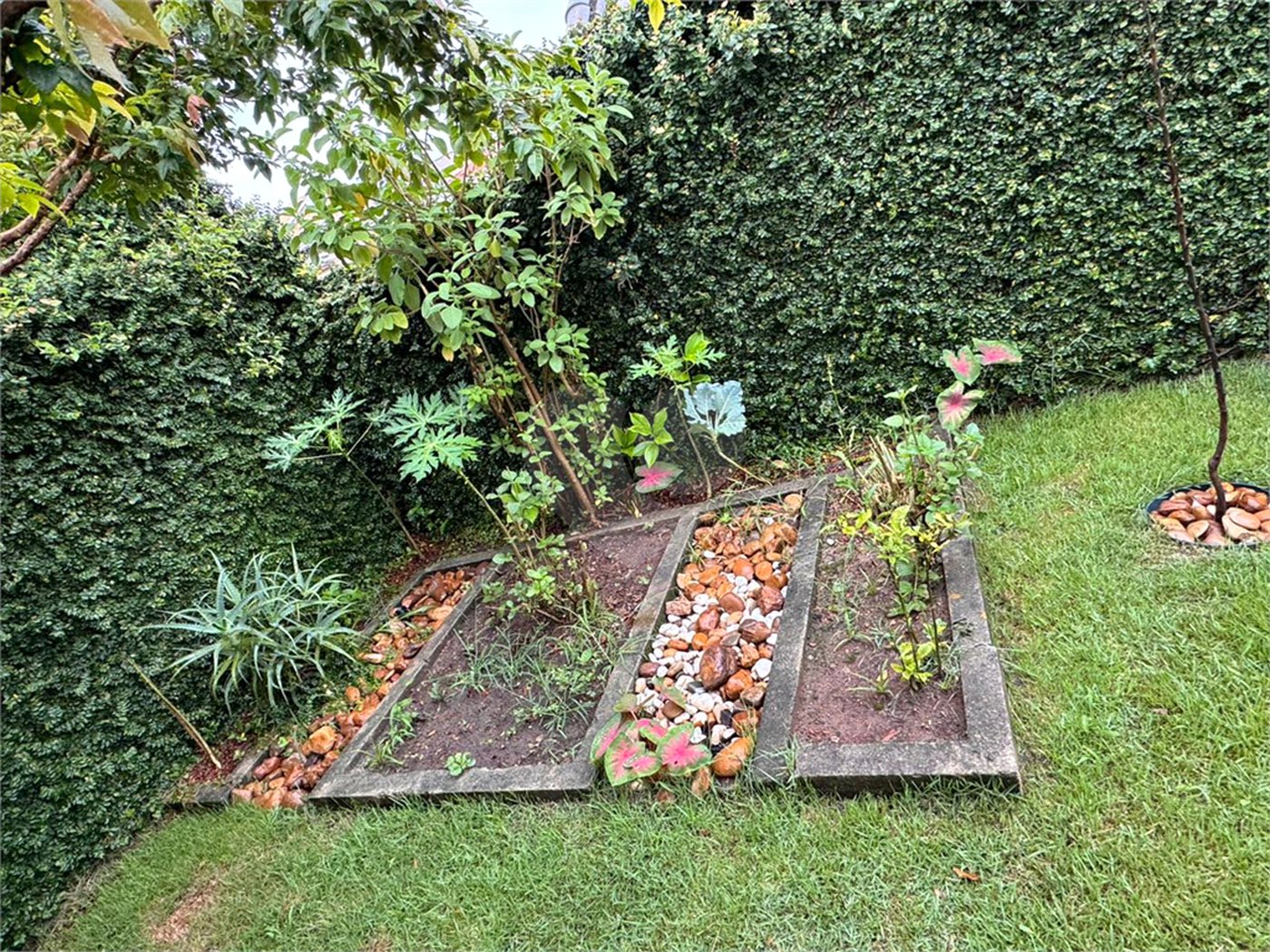 Casa à venda com 5 suítes em Aruã, Mogi das Cruzes, SP