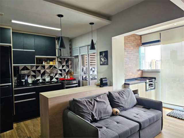 Apartamento à venda com 2 quartos, sendo 1 suíte,  em Chácara Santo Antônio (zona Sul), São Paulo, SP