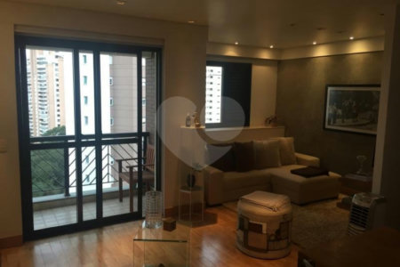 Apartamento à venda com 2 quartos em Vila Andrade, São Paulo, SP