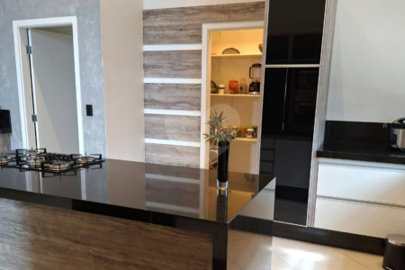 Casa à venda com 3 suítes no condomínio Mont Blanc, Sorocaba - SP