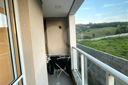 Apartamento à venda com 2 quartos, sendo 1 suíte, em Bairro do Cambará, São Roque, SP