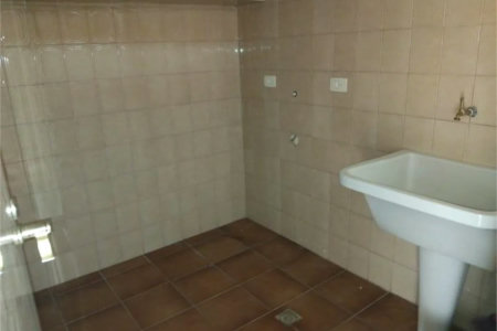 Sobrado à venda com 3 quartos, sendo 1 suíte, em Jardim Pinheiros, São Paulo, SP