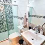 Casa à venda com 2 suítes no condomínio Residencial Vale das Palmeiras, Rio de Janeiro - RJ