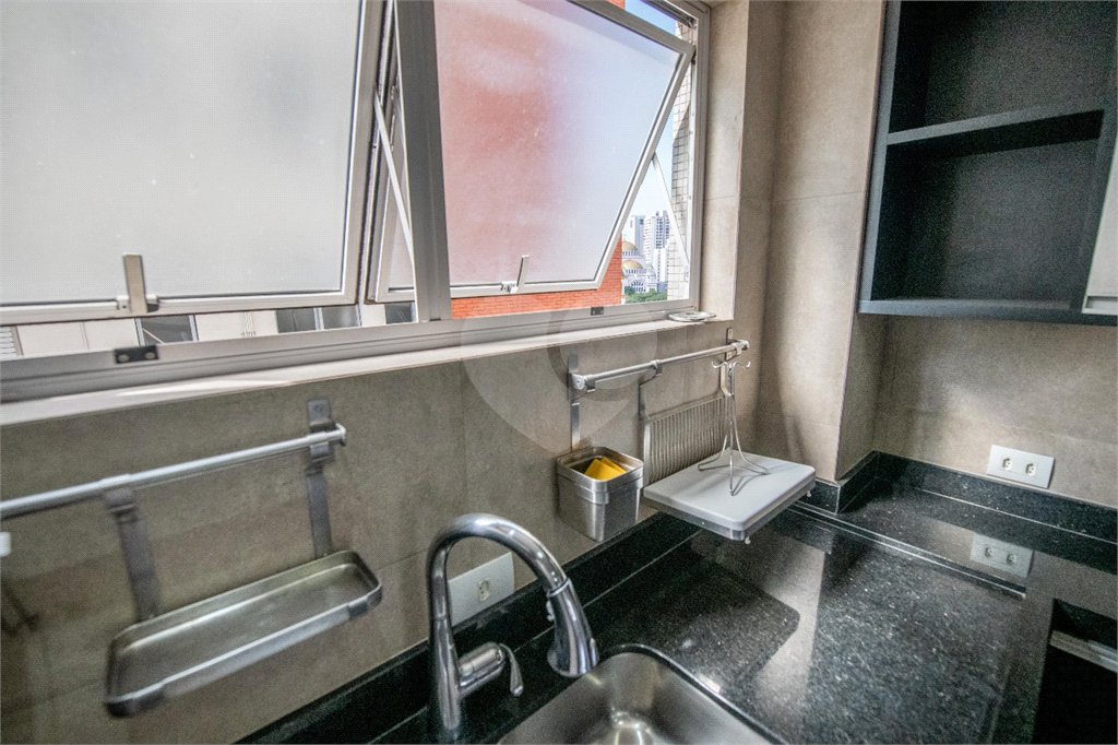 Apartamento à venda com 3 quartos, sendo 1 suíte, em Paraíso, São Paulo, SP