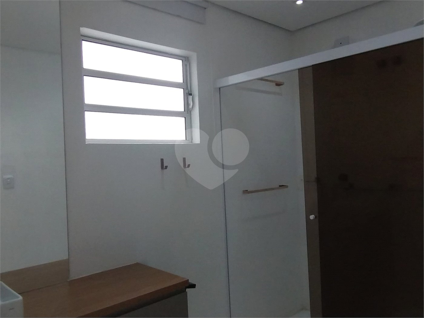 Casa Térrea à venda com 1 quarto em Vila Nivi, São Paulo, SP
