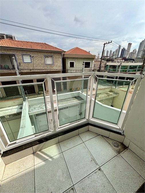 Sobrado à venda com 3 quartos, sendo 1 suíte, em Vila Invernada, São Paulo, SP