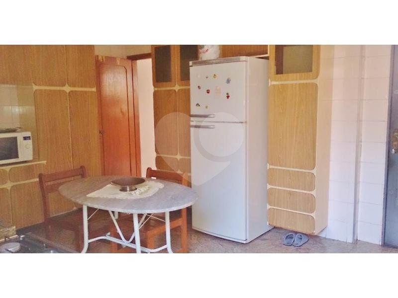 Sobrado à venda com 3 quartos, sendo 1 suíte, em Parada Inglesa, São Paulo, SP