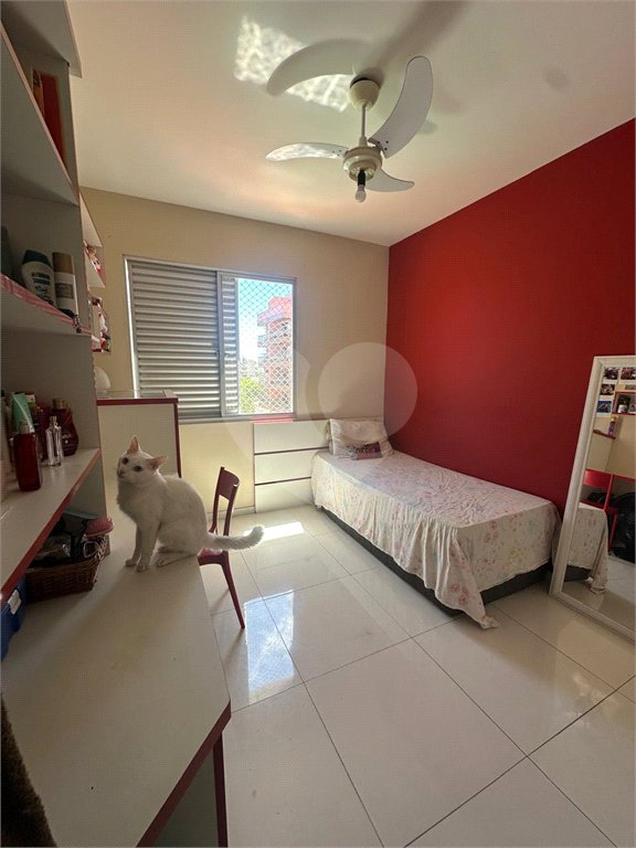 Apartamento à venda com 3 quartos, sendo 1 suíte, em Passagem, Cabo Frio, RJ