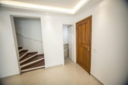 Casa à venda com 3 suítes no condomínio Jardim Ouro Preto - Villas Paulistas, São Paulo - SP