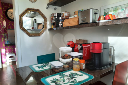 Casa à venda com 4 suítes no condomínio Las Cumbres, São Paulo - SP