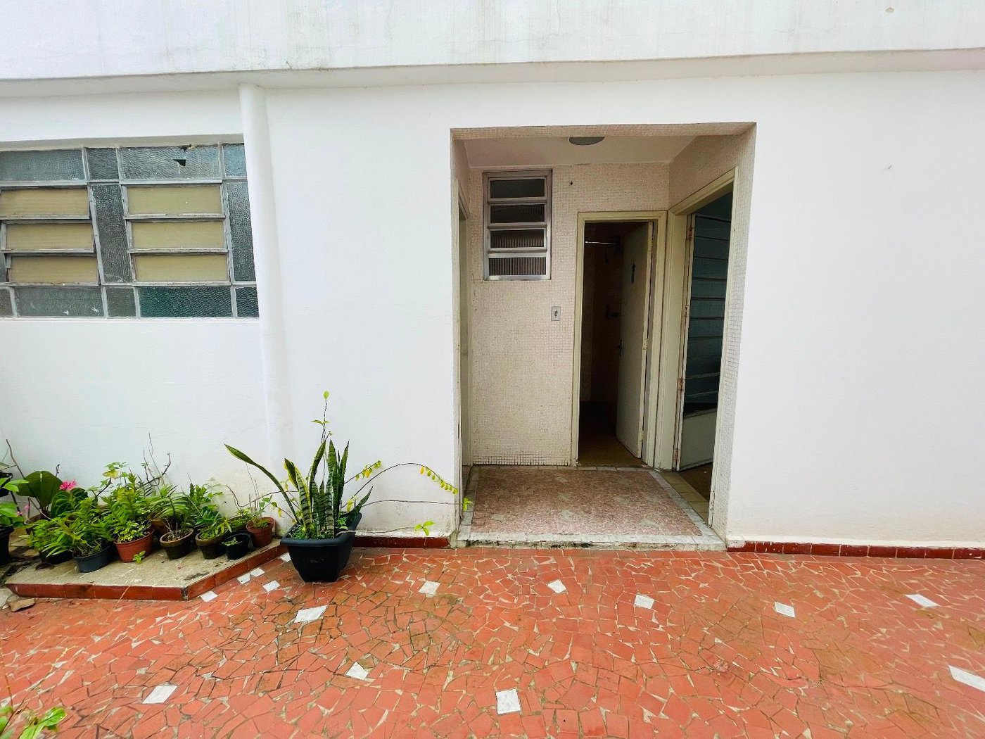 Sobrado para alugar por R$ 9.000,00/mês - Aparecida - Santos/SP