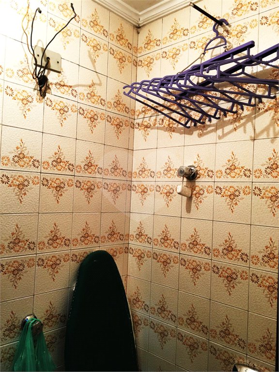 Sobrado à venda com 4 quartos, sendo 1 suíte,  em Vila Gomes, São Paulo, SP
