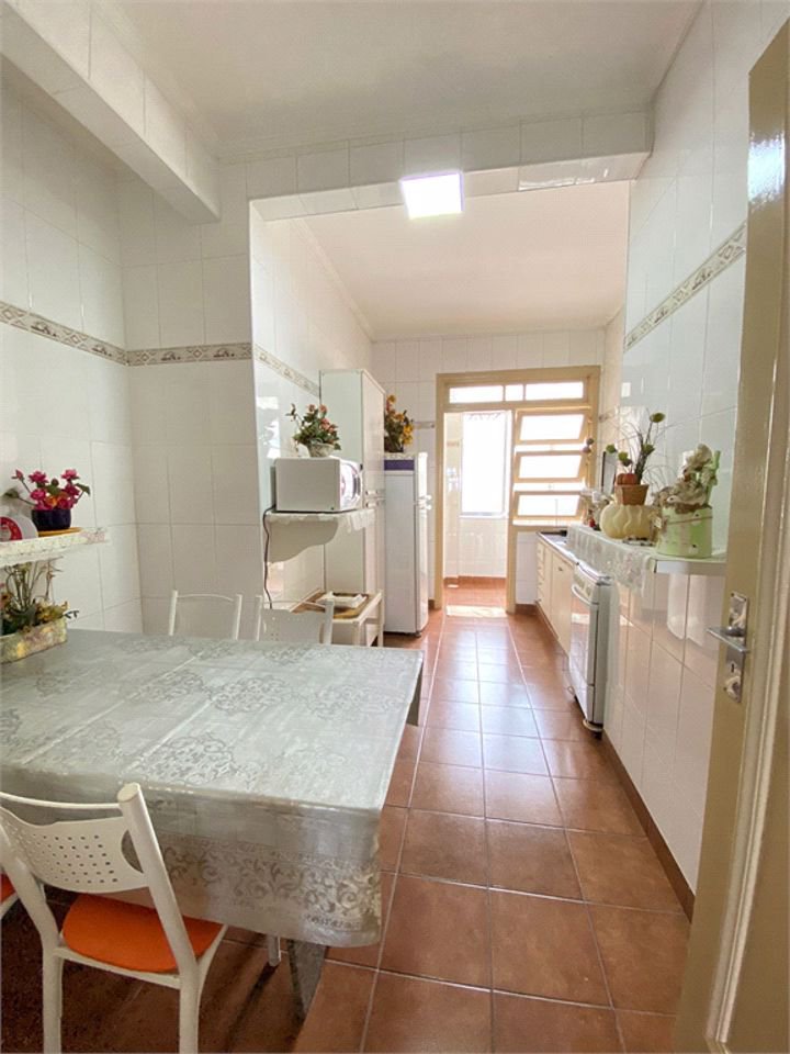 Apartamento com 3 dormitórios à venda, 150 m² por R$ 1.100.000,00 - Pitangueiras - Guarujá/SP