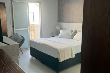 Casa à venda com 3 quartos, sendo 1 suíte, no condomínio Villas de São Francisco, São Paulo - SP