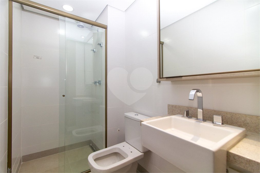 Apartamento à venda ou para alugar com 3 suítes em Jardim Morumbi, São Paulo, SP