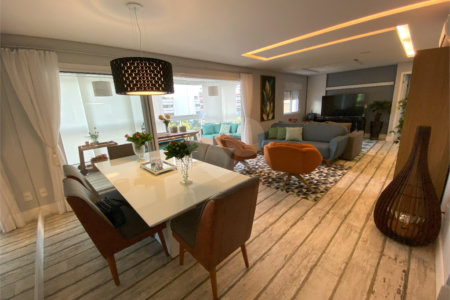 Apartamento à venda com 3 quartos, sendo 1 suíte,  em Vila Olímpia, São Paulo, SP