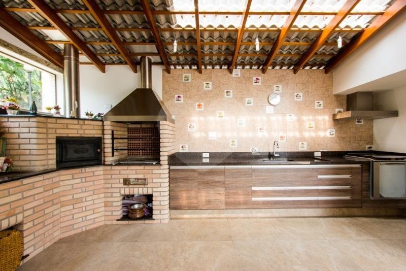 Casa Térrea à venda com 5 suítes em Jardim Marajoara, São Paulo, SP